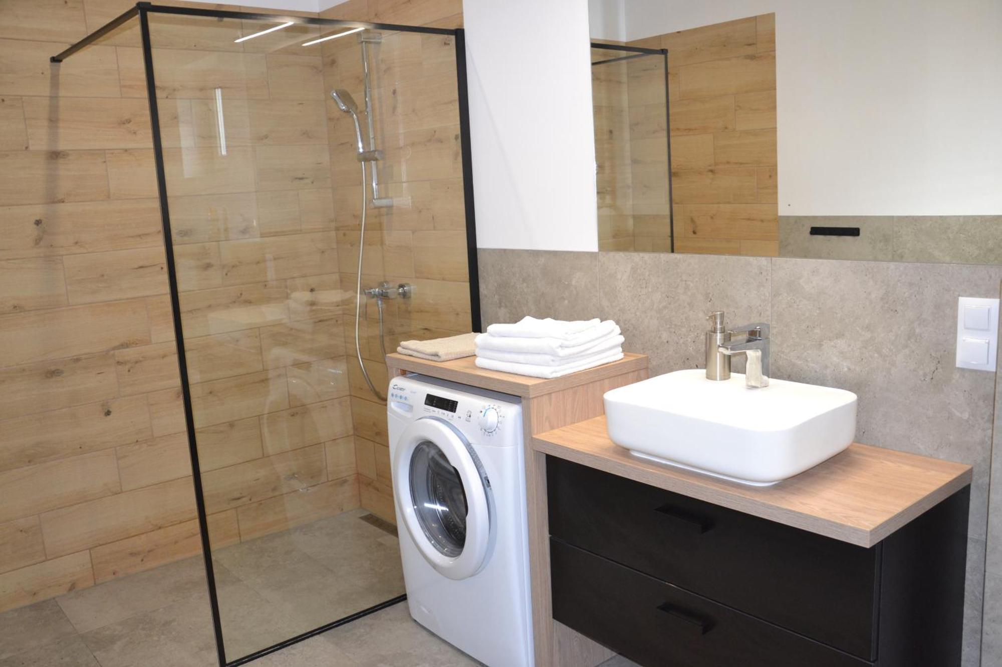 Apartamenty Na Ceglanej 오시비엥침 외부 사진