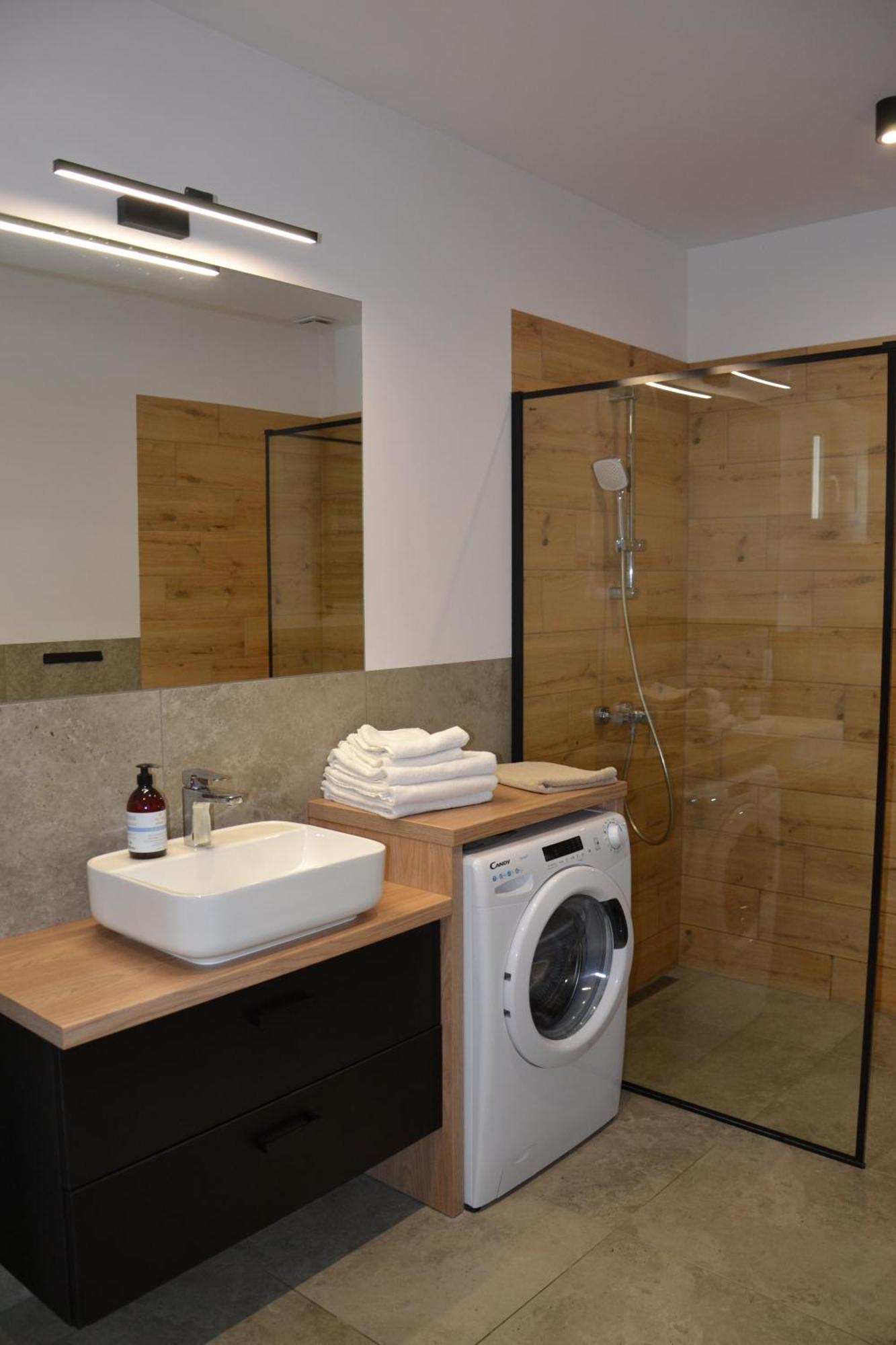 Apartamenty Na Ceglanej 오시비엥침 외부 사진