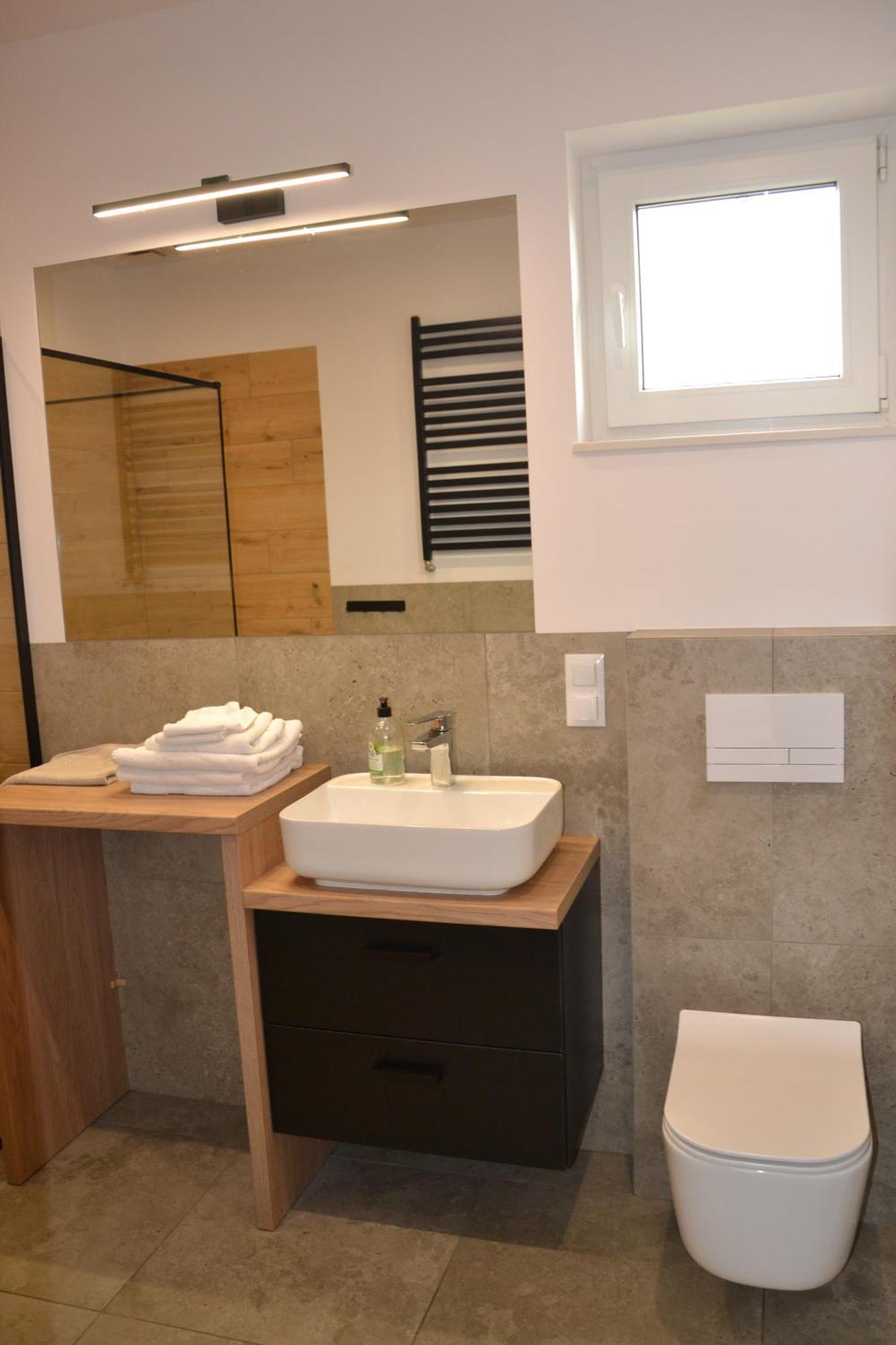 Apartamenty Na Ceglanej 오시비엥침 외부 사진